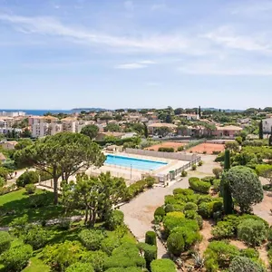 Des Coteaux Du Preconil Appartement
